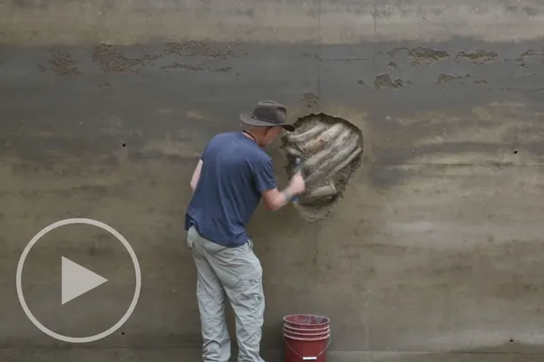 Andy Goldsworthy: Earth Wall