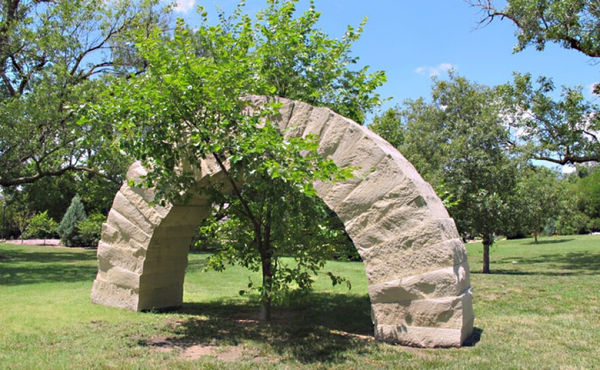 Andy Goldsworthy, Wichita Arch, 2004