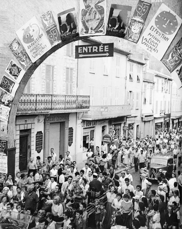 André Villers, The triumphal Arc of Vallauris, 1955