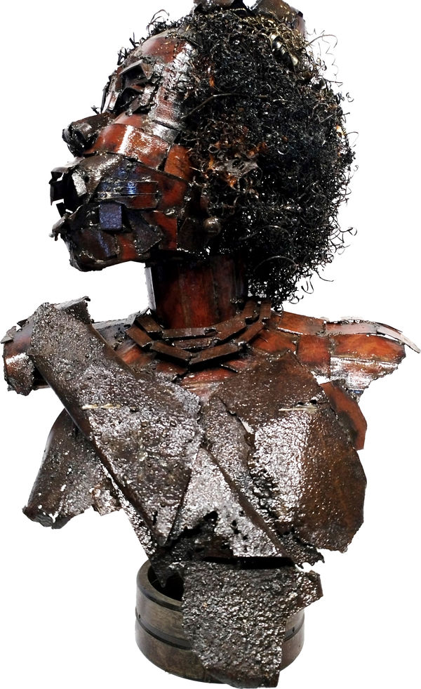 VALERIANO KAPOCO "Desolação", 2020 Metal sculpture 75 x 41 x 30 cm