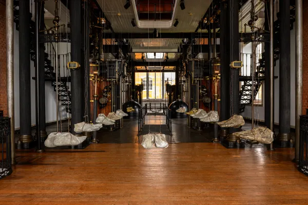 Água Mole em Pedra Dura Solo show by Eduardo Malé