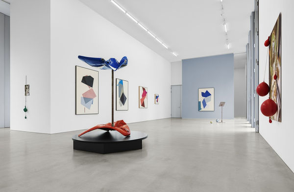 Galleries Now: Katja Strunz - Bilder & Skulpturen