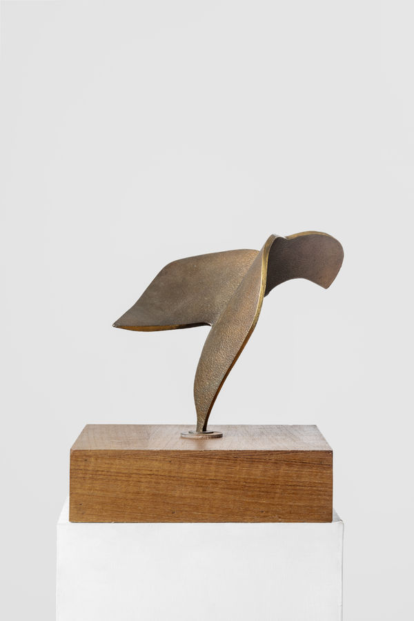 Bird III Bronze repoussé 10 x 7 x 7 in