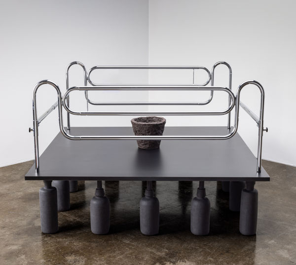 Tony Hepburn, Bed, 2005