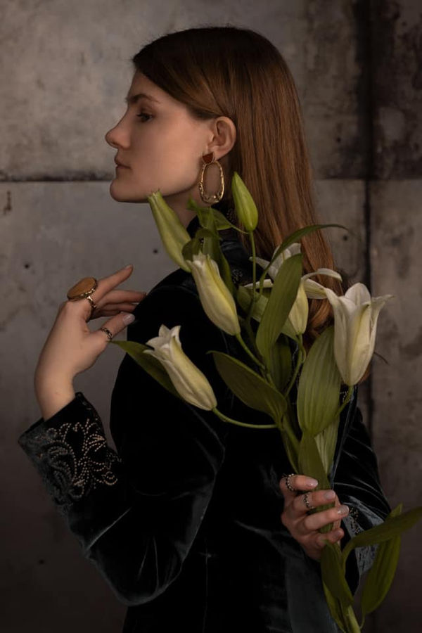 Olga Karika - Nonchalant, 2024