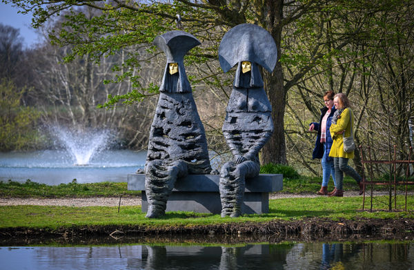 The Grandees by Philip Jackson Photo by Finnbarr Webster