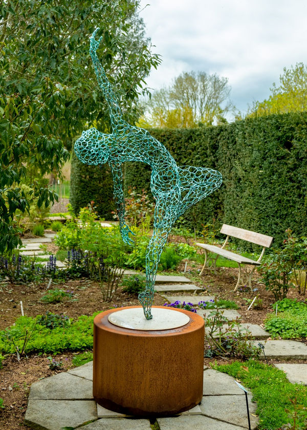 Parallel Passé by Simon Gudgeon