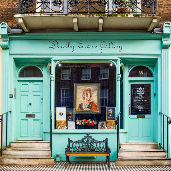 Miss Van Pale Moonlight Muses 2