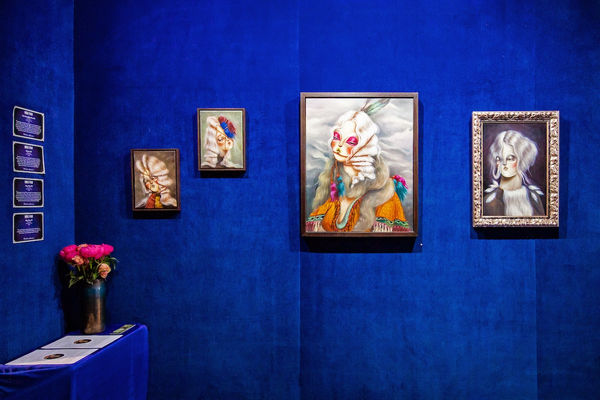 Miss Van Pale Moonlight Muses 7