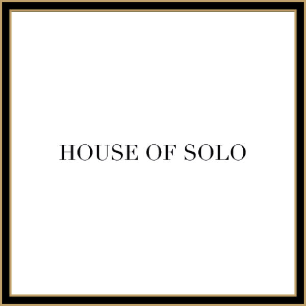 “Brushstrokes of Passion: An In-Depth Interview with Renowned Artist Afarin Sajedi on ‘Bon Appétit'”