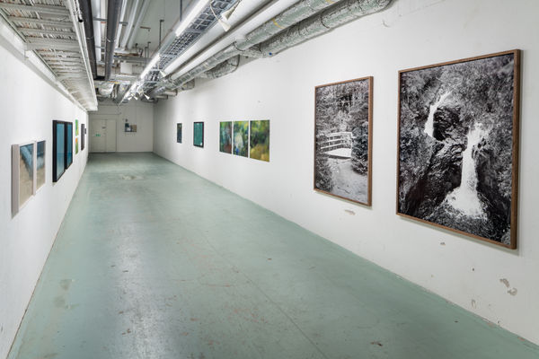 Galleri Duerr Collapse Of A Mass Fotograf Hendrik Zeitler 10