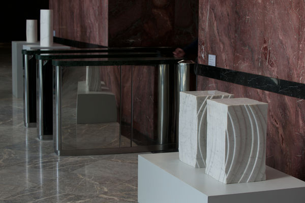 Double Vision, 2004 Carrara marble 122 x 88 x 75 cm Photo © Heini Schneebeli / Bridgeman Images