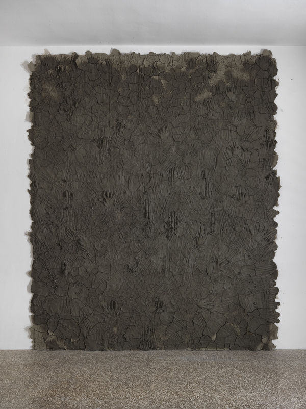 Gianni Pettena Human Wall 001 Vista Della Installazione Alla Galleria Federico Luger Foto Antonio Maniscalco