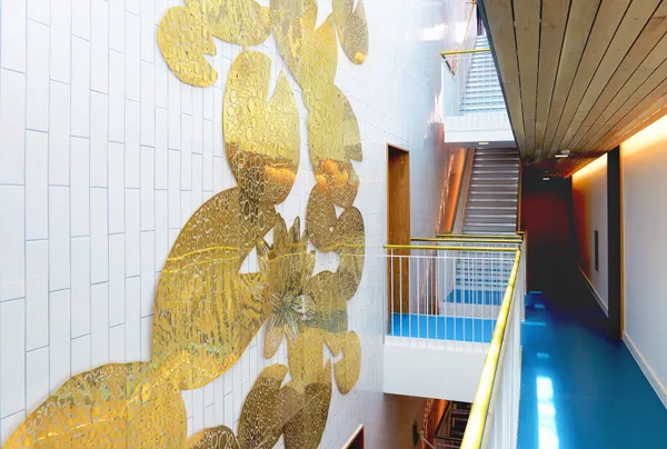 Wallpiece Mid Detail 2 S