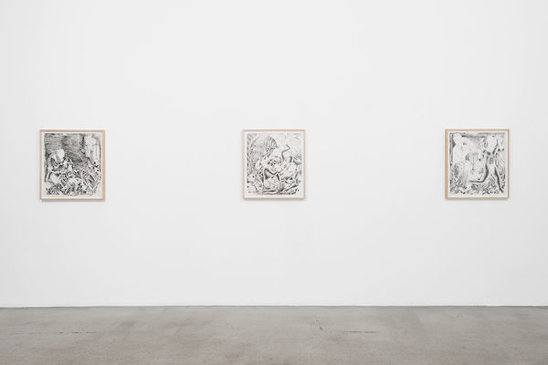 M B Mannis 2016Show Install 03 Web