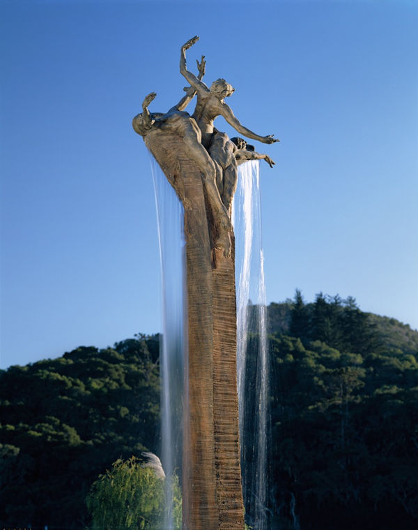 Richard MacDonald, Three Graces, Half life, Fountain Column, 2003