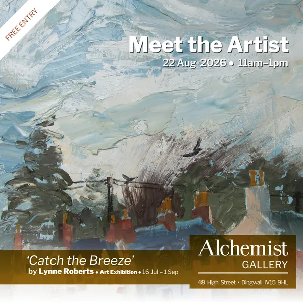 Meet The Artist: Lynne Roberts