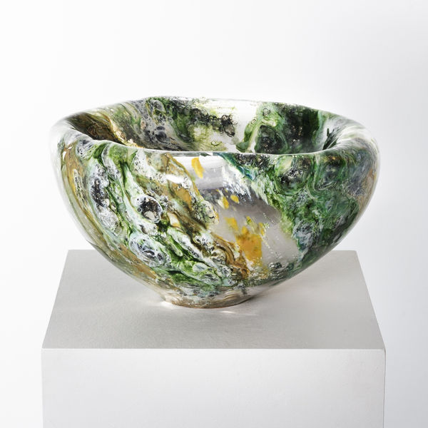 Grön glasskulptur av Barrolevén