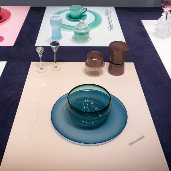 dukning av Kristin Larsson, Gunilla Dovsten