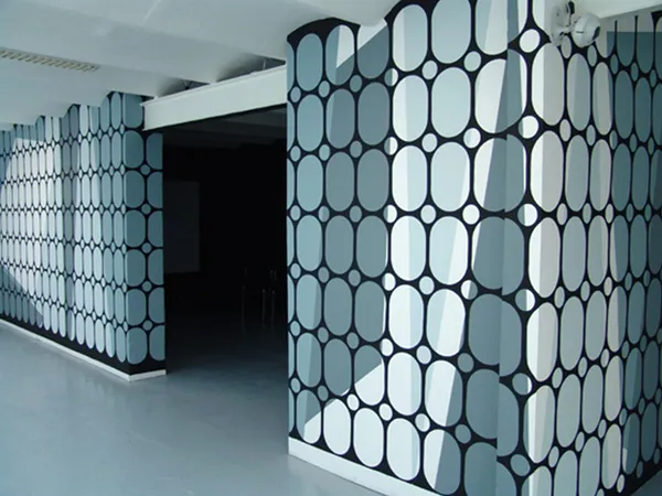 Dancing with your eyes Ismael Iglesias