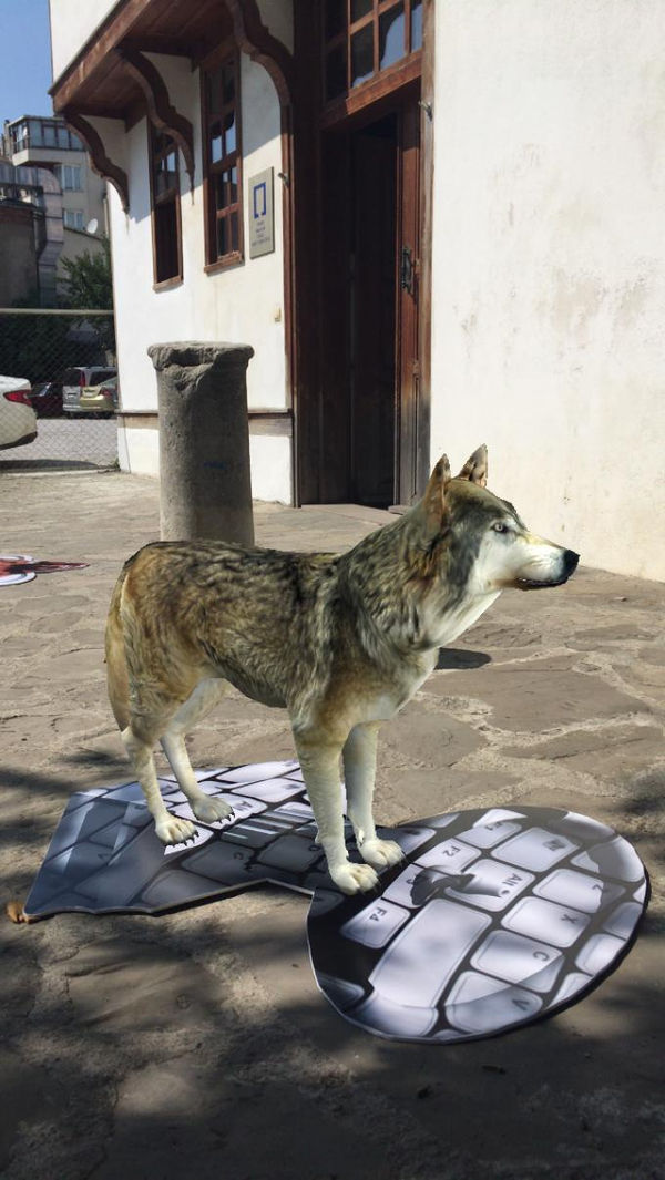 Bella Rune at Sinopale