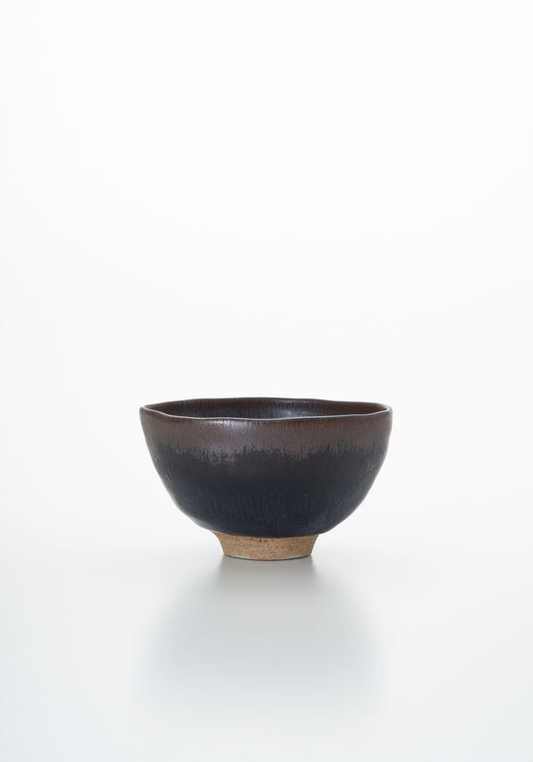 禾目天目茶盌, 2015 陶 H7.6 × W13 × D13 cm H2.9 × W5.1 × D5.1 in. 木村 盛康