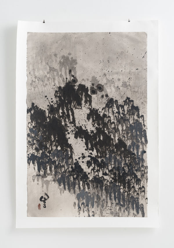 山水気19-d5, 2019 韓紙に泥入り墨 H94.5 × W64.5 cm 星野 暁