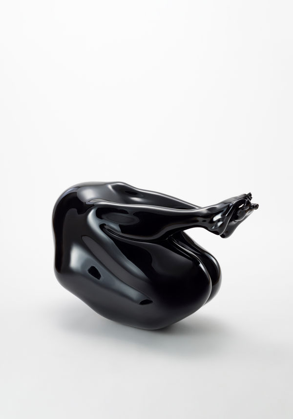 青木 千絵：沈静なる⾝体