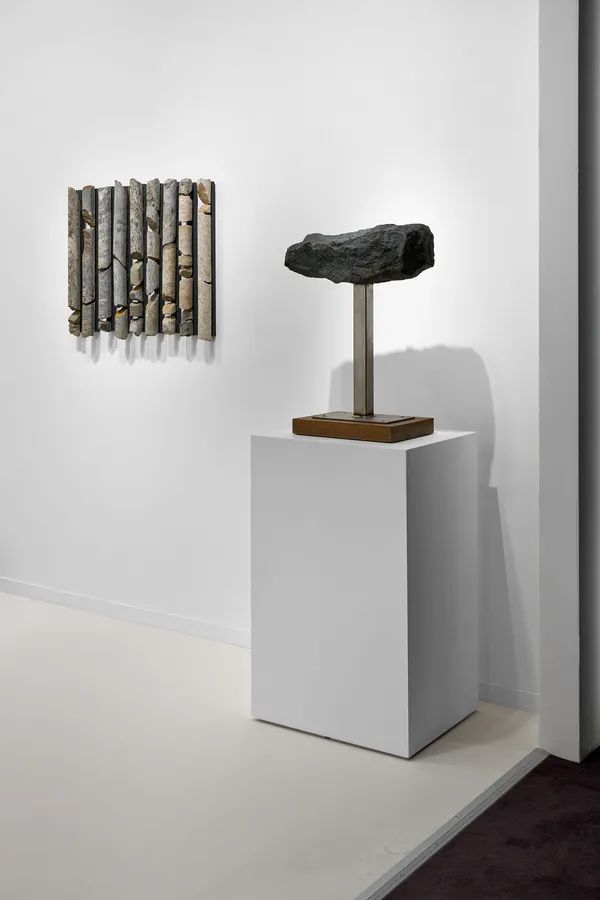 26Graysc Tefaf Devals 04 Web