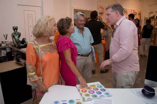 Iconic Dots 29 Di 35