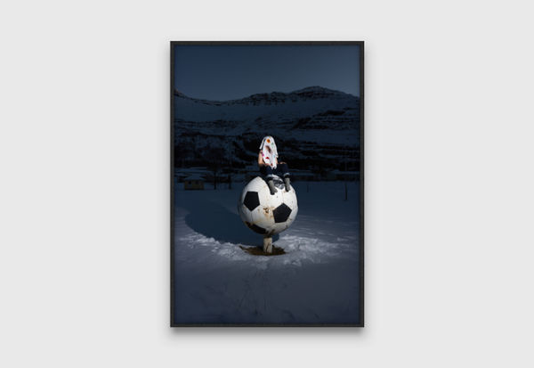 Shan Turner-Carroll Waiting for night to jump, 2024