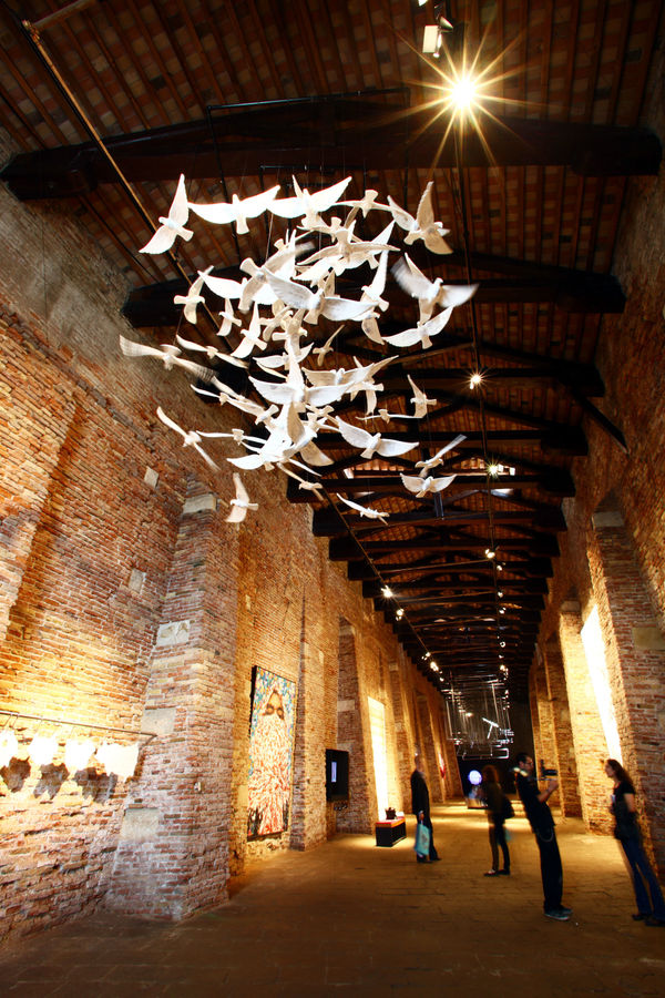 SUSPENDED TOGETHER 2011 INSTALLATION MADE OF 200 FIBER GLASS BIRD SCULPTURES FLYING VARIABLE SIZE