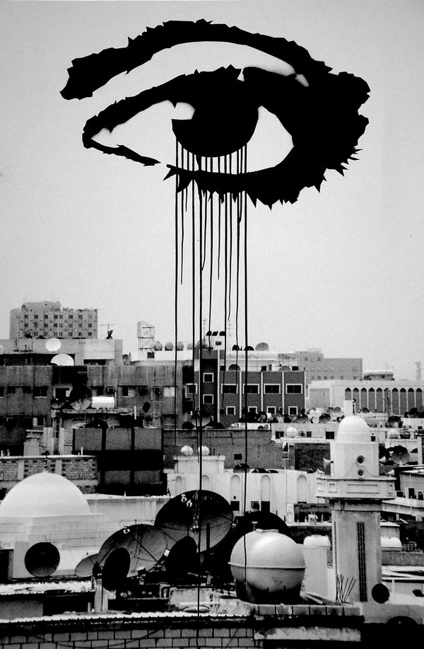 The city and I | المدينه وأنا 2010 Archival Gicl&eacute;e Prints on Hahnemule paper Mounted on Dibond, spray paint | مطبوعات GICL&Eacute;E المحفوظة على ورقة HAHNEMULE مثبتة على طلاء ديبوند ورذاذ 152 x 101 x 2 cm