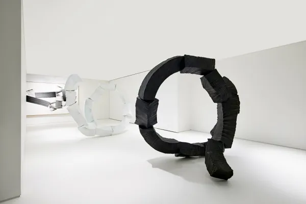 Johyun Gallery Lee Bae Installation View 3