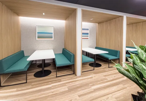 Cef6B265 3484 4A0F 910C A06C96Cbe888