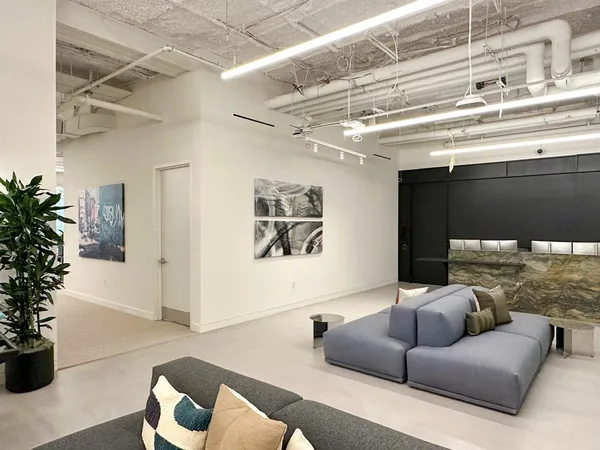 Photo 2024 10 01 00 00 30