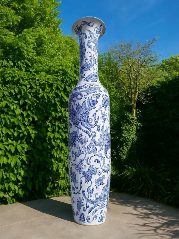 Cirque de Pepin, Nan Hai Blue Creatures Vaas