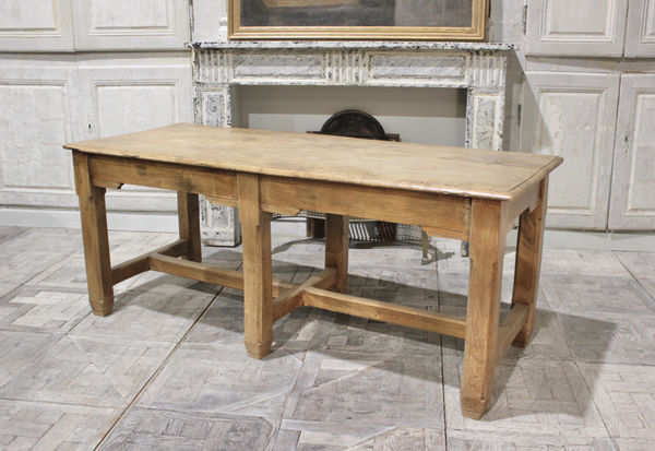 early 19th century English elm kitchen table or hall table