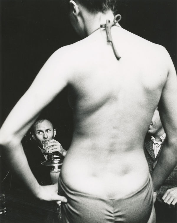 Anonymous, Bare Back