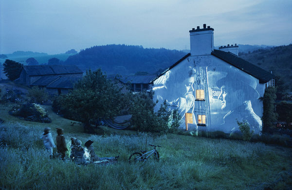 Tim Walker, Devon Cream, England 2007 © Tim Walker