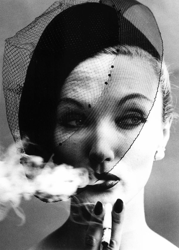 William Klein, Smoke and Veil, Paris, 1958