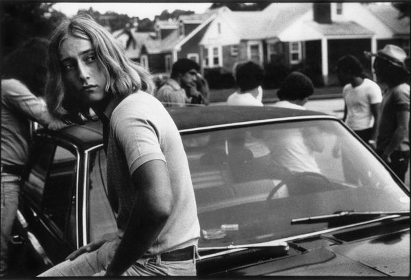 Joseph Szabo, Tom on his car, 1977