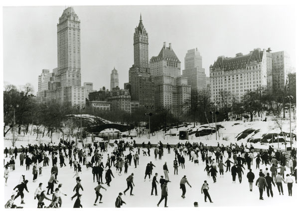 Neil Libbert, Ice Skaters, Central Park, New York, 1960