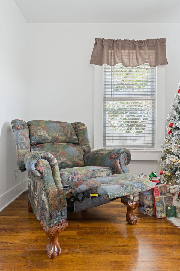 19 Web Or Mls Dsc06950