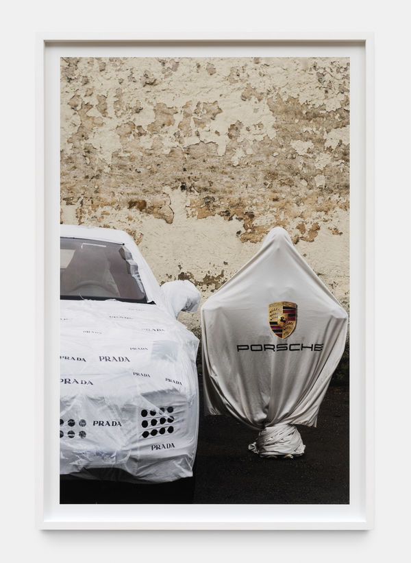Julien Boudet le Cayenne Prada et fantôme Porsche, 2020 Archival pigment print 140 x 97 cm. 55 x 38 in.