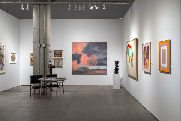 04 23 25 Projects 28 Expo Install 3