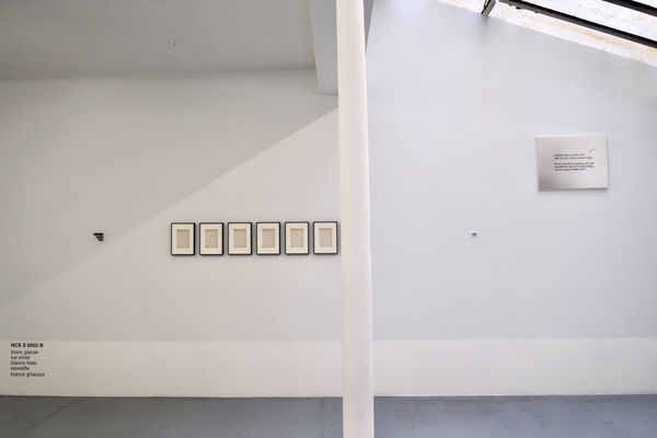 Ignasi Aballí, Simultaneous Structures V, 2023