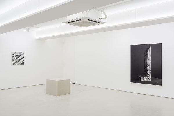 Contemporary Korean Abstract : Series Two Yang Jung Hwa, Oh Jong, Wang Duk Kyoung, Chun Eun, Jung Ji Hyun