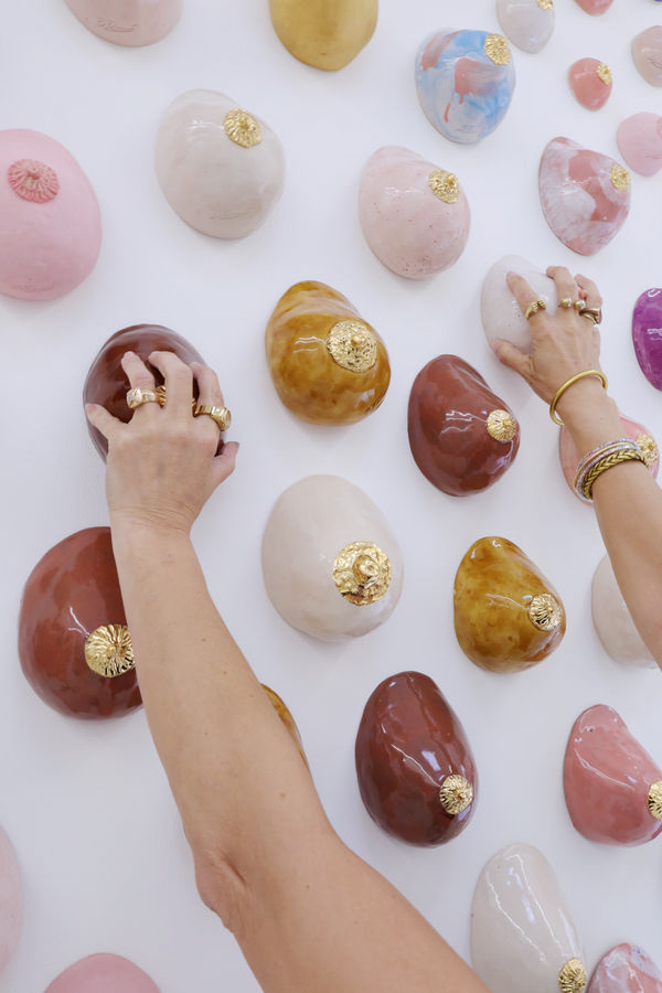 3 Retouch D Tails Mains Bulle