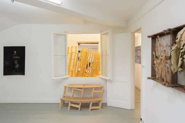 32 Flora Miranda Adrien Tirtiaux Ronald Van Der Hilst